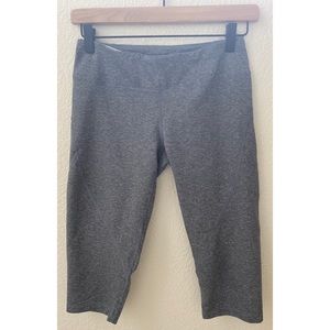 Zella Heather Gray Cropped Legging
